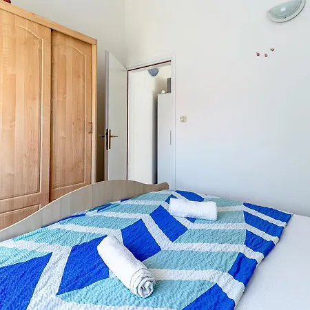 Luka Lucica Apartment Vir Exterior photo