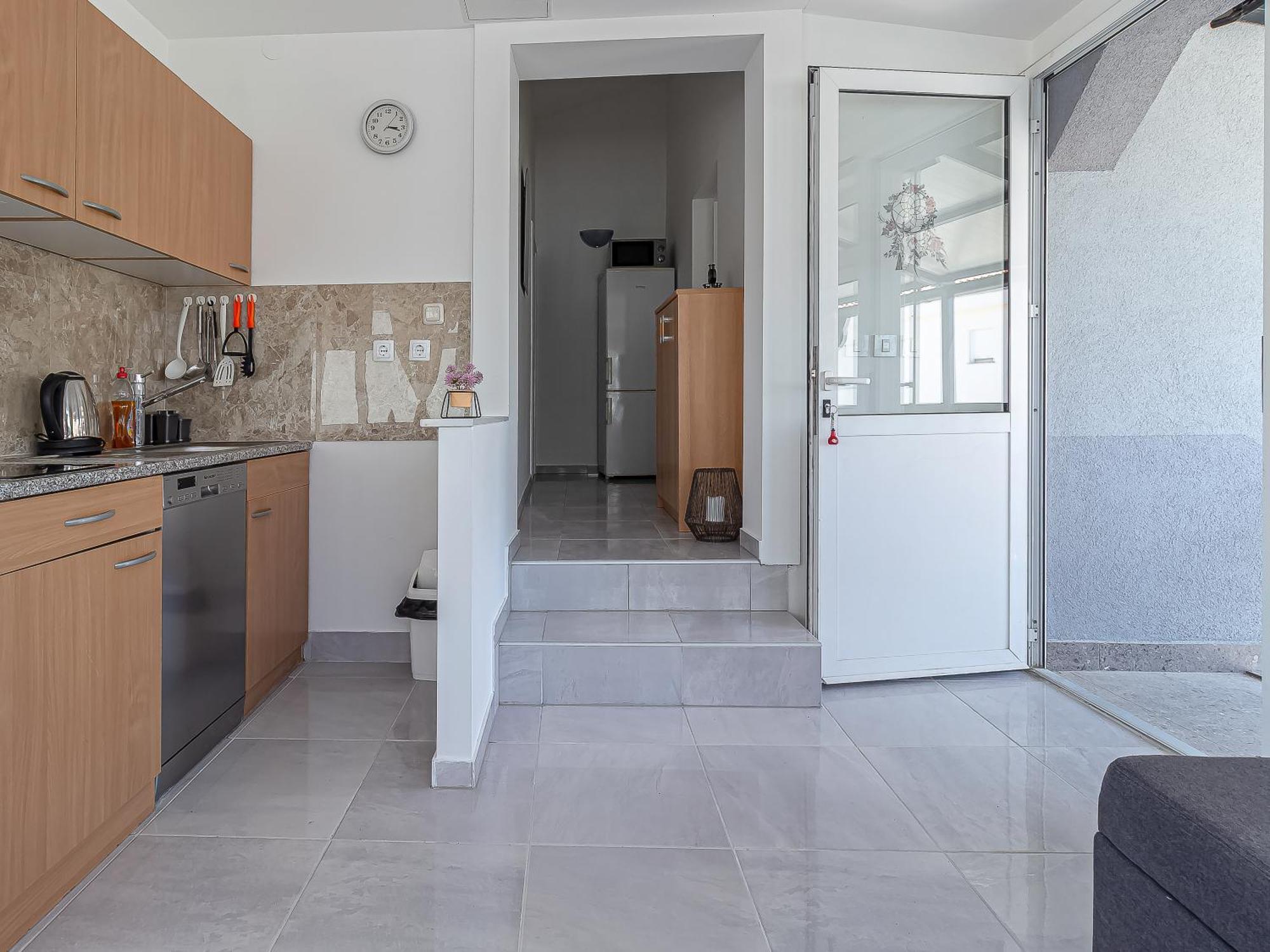 Apartment Luka Lucica