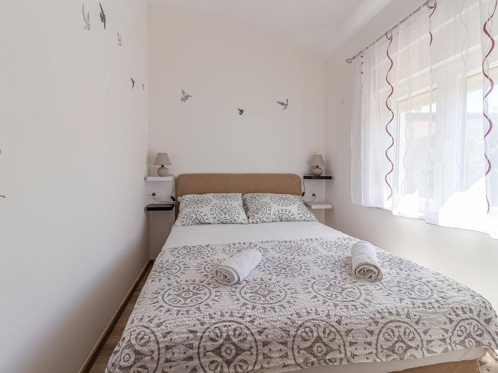 Apartment Luka Lucica Vir